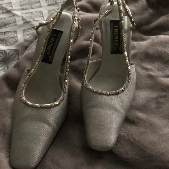 Strappy heels 3 1/2 “ - Picture 2 of 4